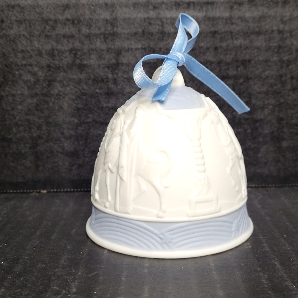 1990 Lladro Campanita Navidad Christmas Bell Ornament #5.641 - Picture 6 of 10